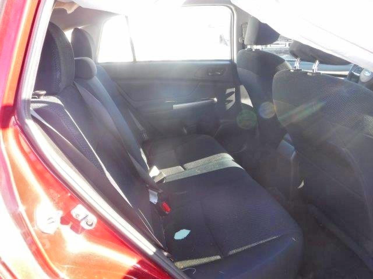 2016 SUBARU IMPREZA photo 16