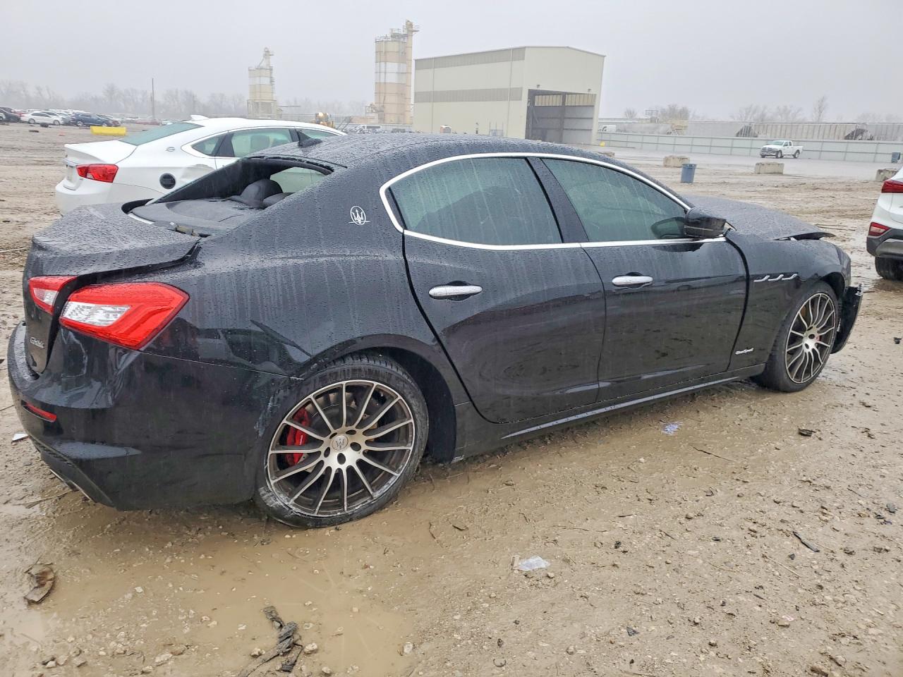 2018 MASERATI GHIBLI S photo 5