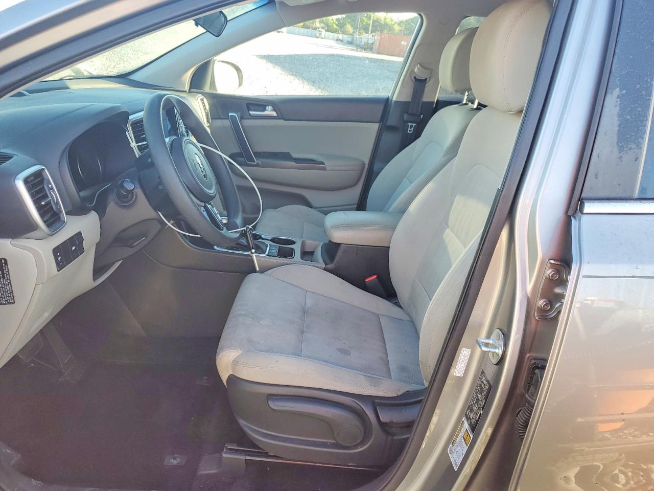 2020 KIA SPORTAGE LX photo 13