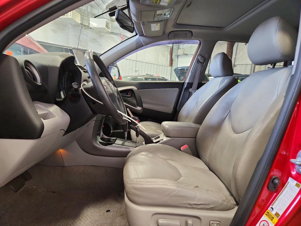 2008 TOYOTA RAV4 LIMITED photo 13