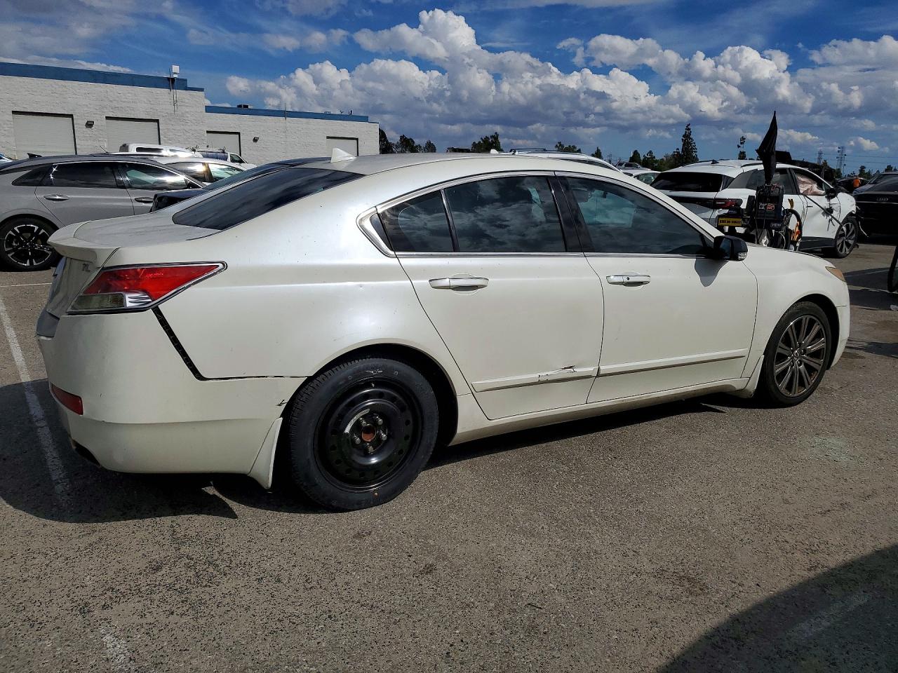 2010 ACURA TL photo 7
