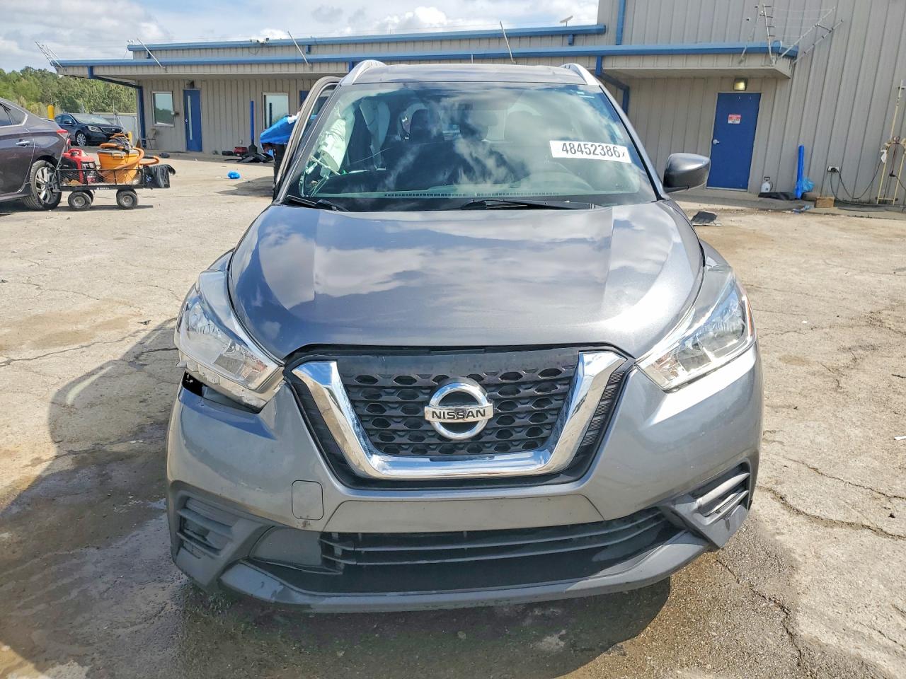 2019 NISSAN KICKS S photo 9