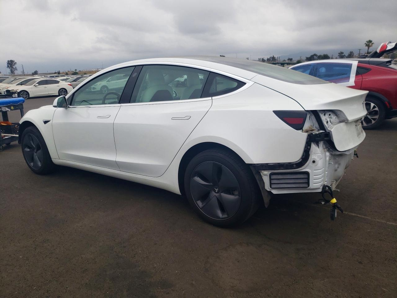 2019 TESLA MODEL 3 photo 2