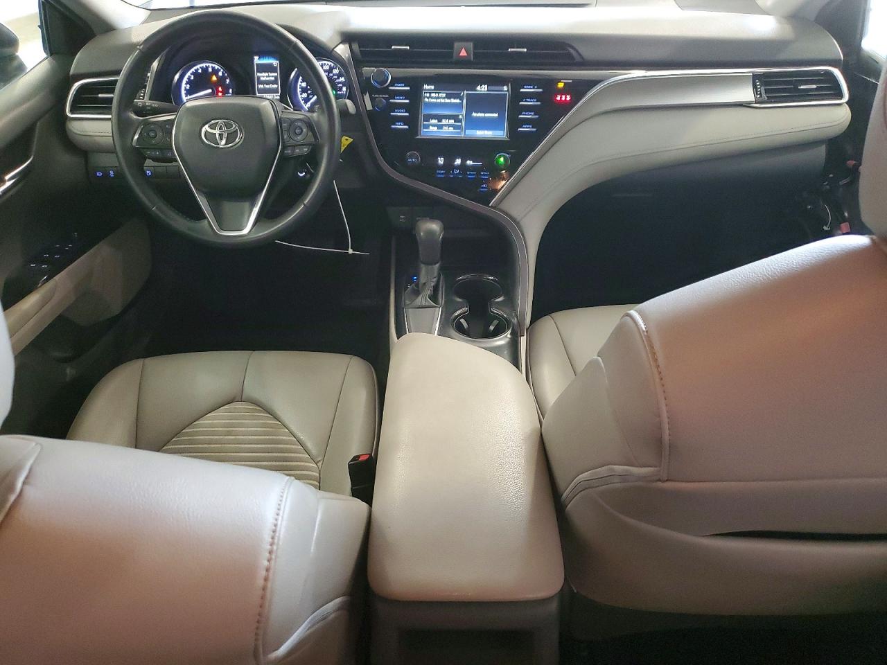 2018 TOYOTA CAMRY SE photo 22