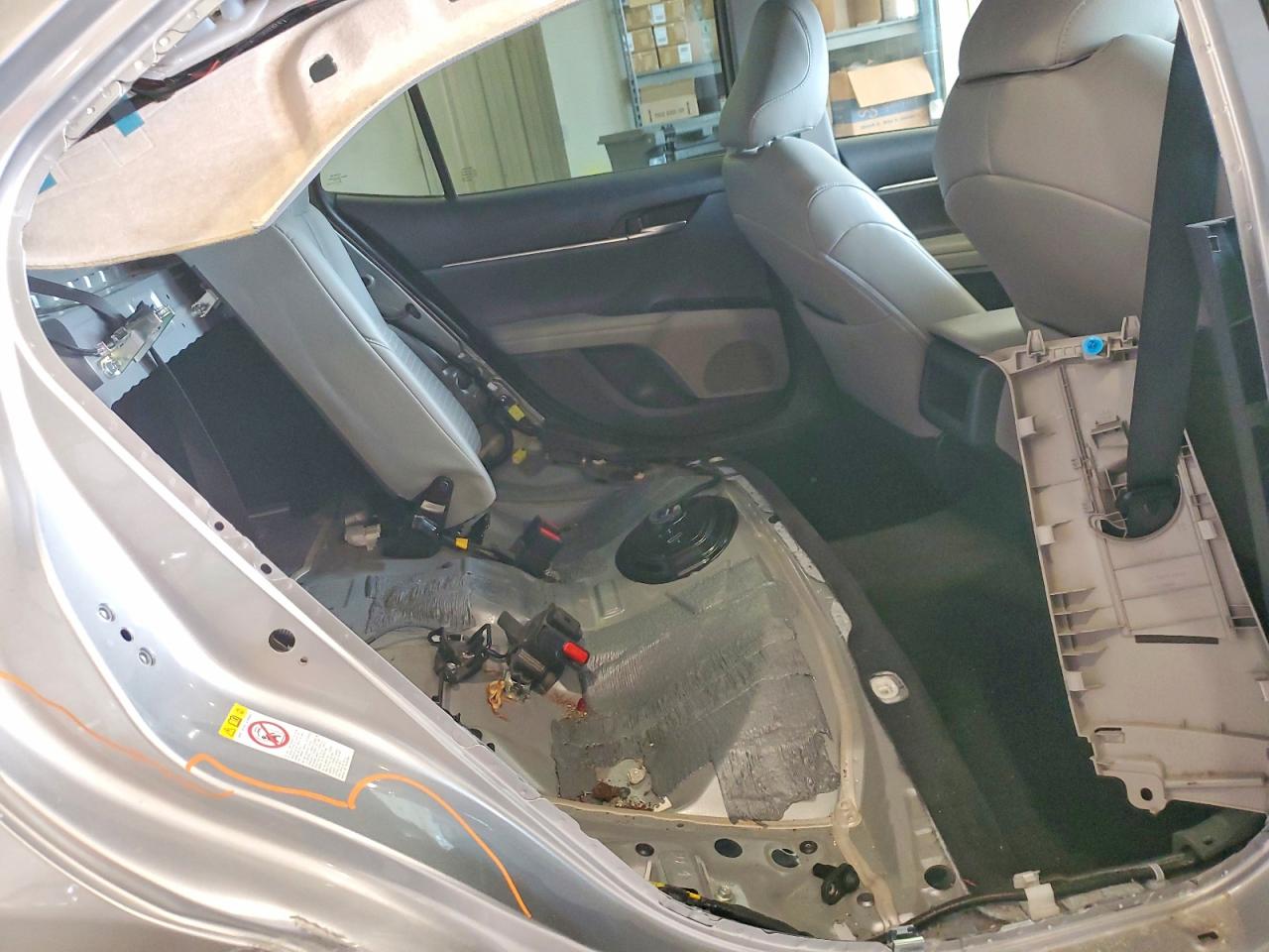 2018 TOYOTA CAMRY SE photo 28