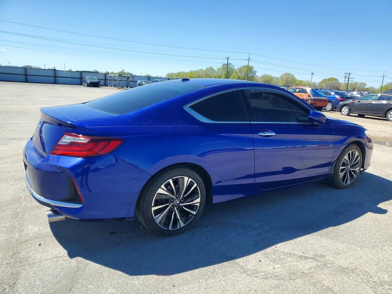 2017 HONDA ACCORD EXL photo 5