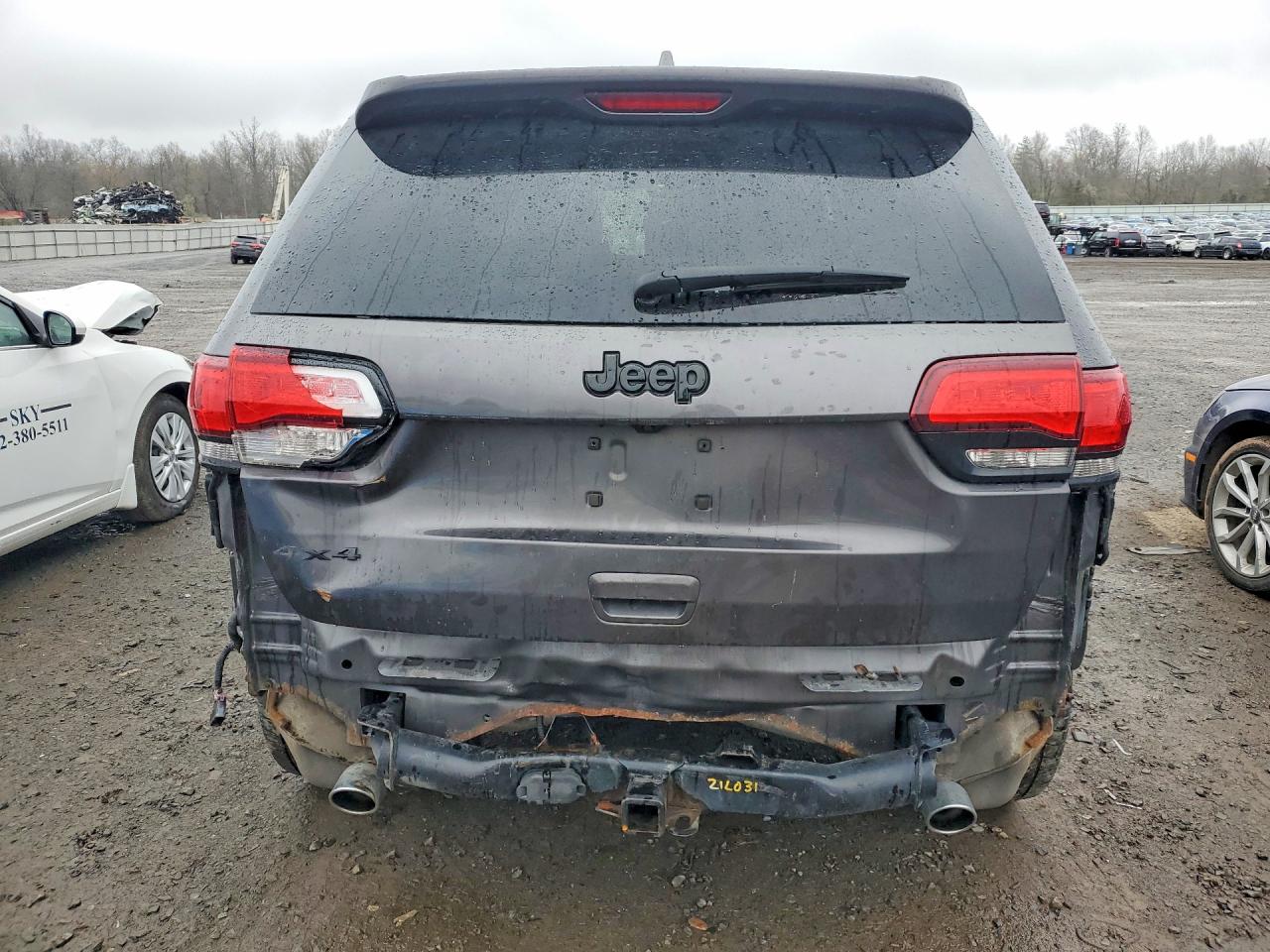 2015 JEEP GRAND CHEROKEE LAREDO photo 6