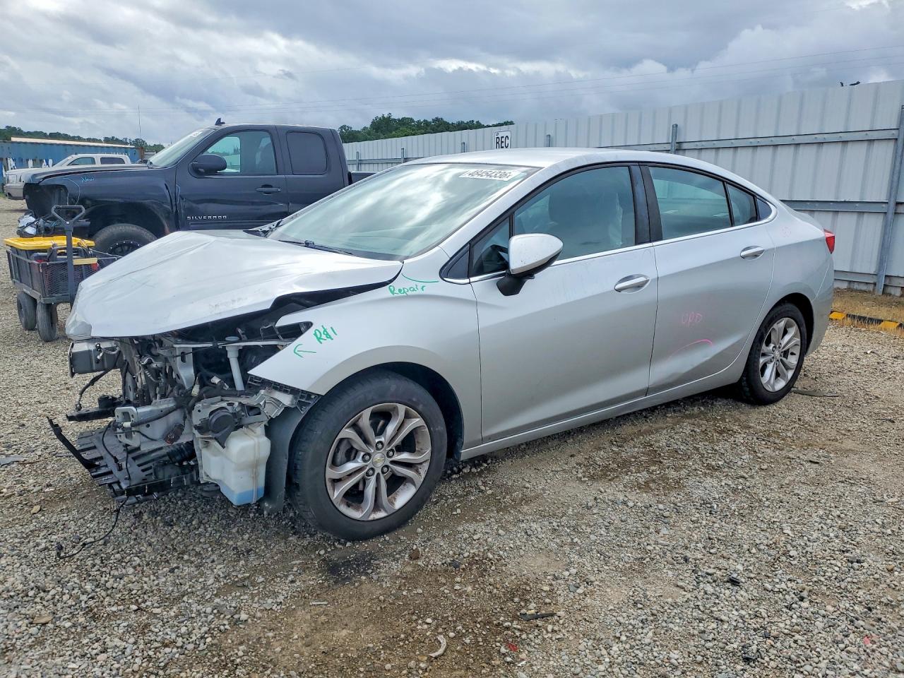 2019 CHEVROLET CRUZE