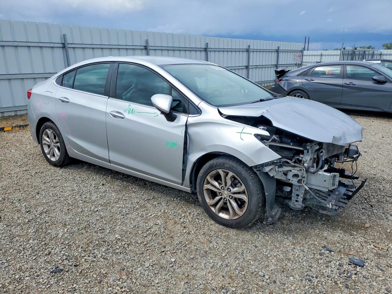2019 CHEVROLET CRUZE LT photo 7
