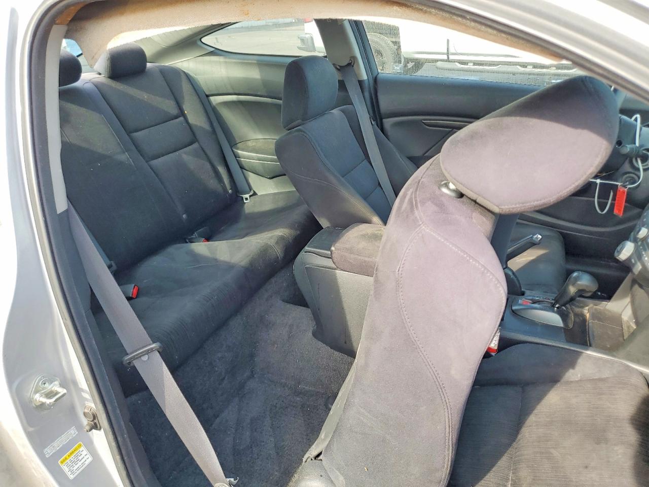 2011 HONDA ACCORD LX-S photo 19
