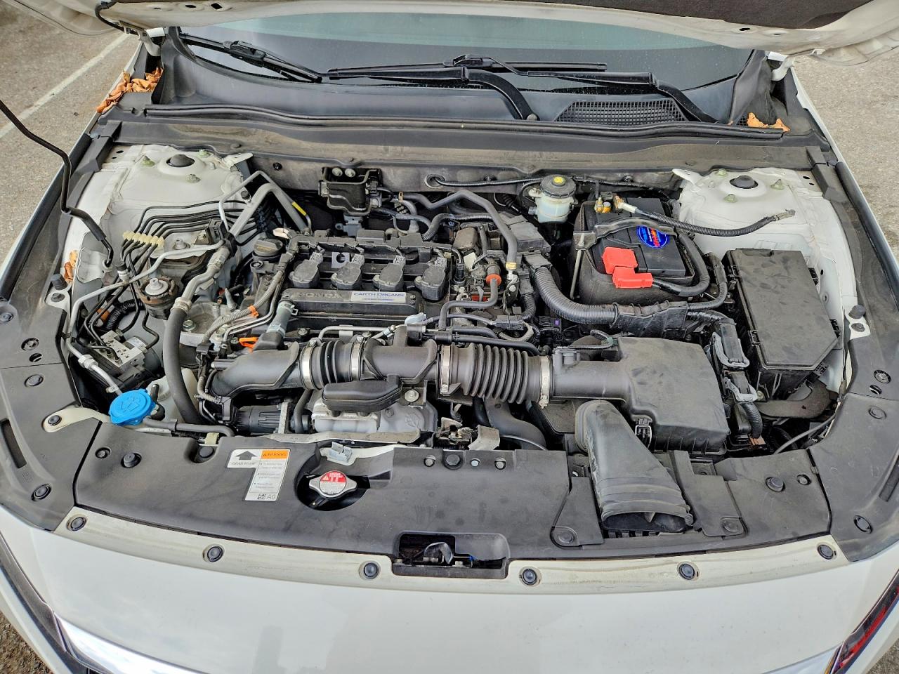 2018 HONDA ACCORD LX photo 11
