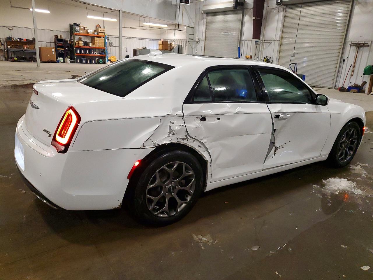 2016 CHRYSLER 300 S photo 7