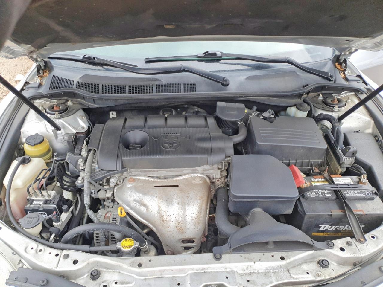 2011 TOYOTA CAMRY SE photo 21