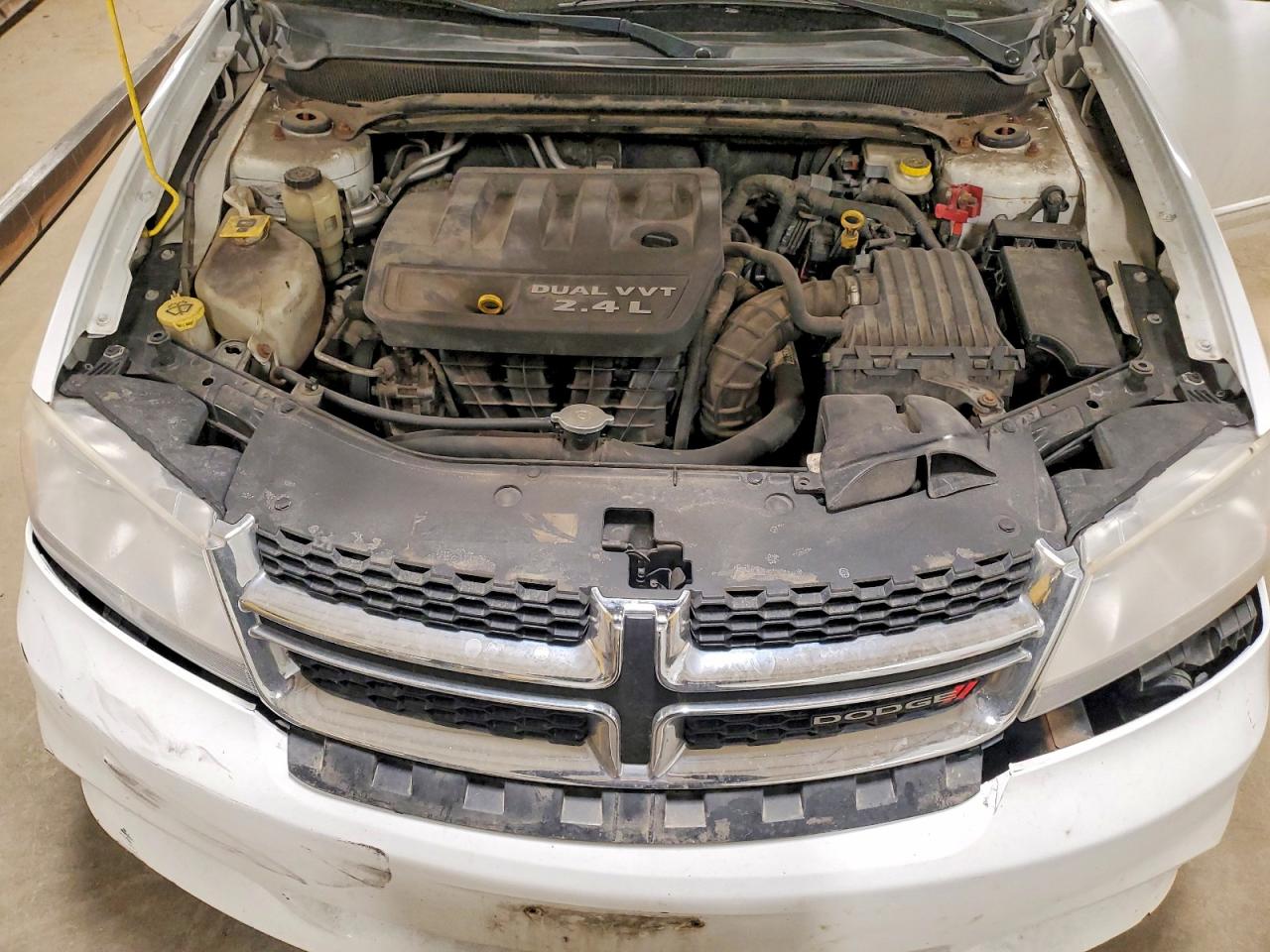 2013 DODGE AVENGER SXT photo 11