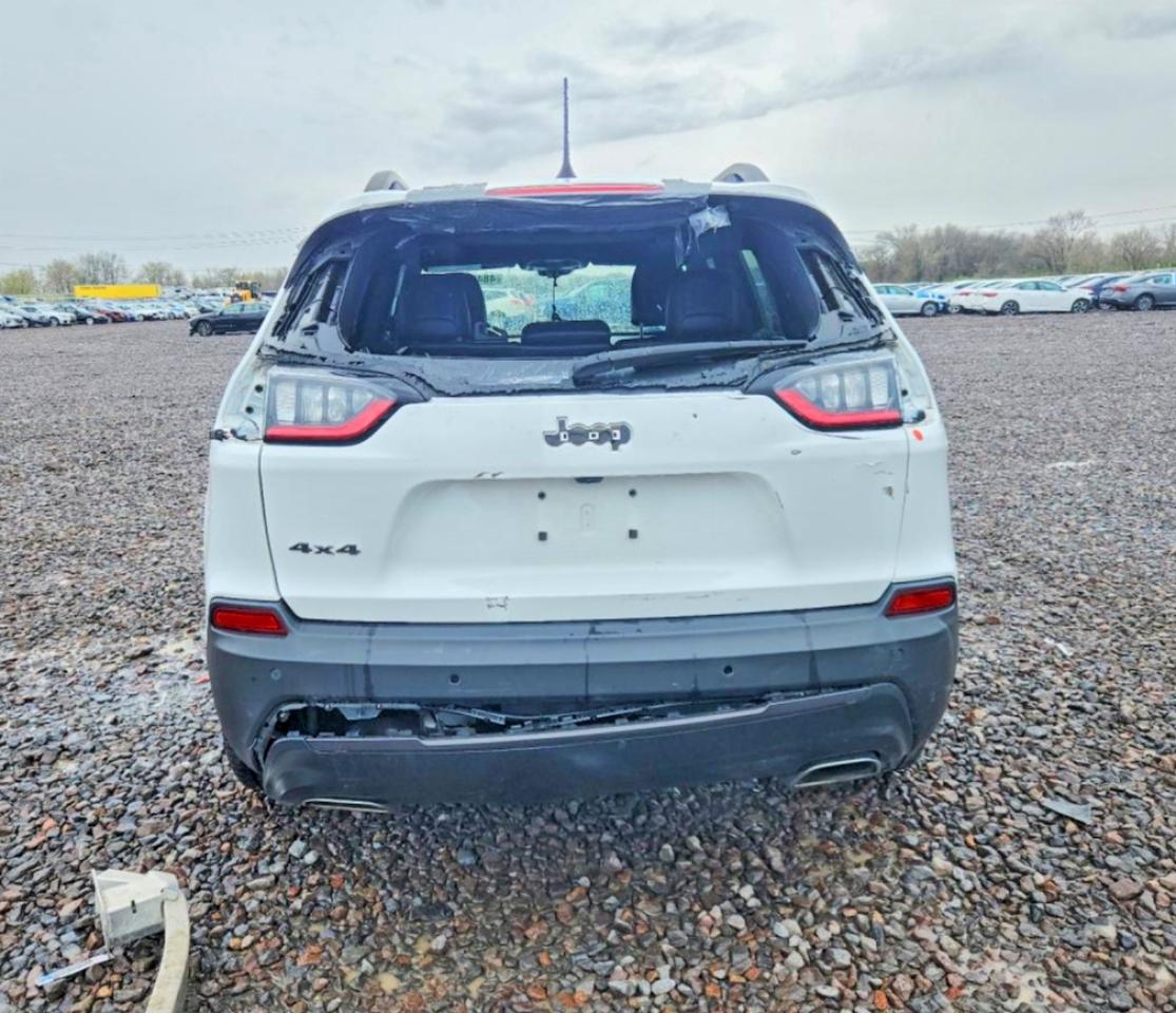 2021 JEEP CHEROKEE LATITUDE LUX photo 11