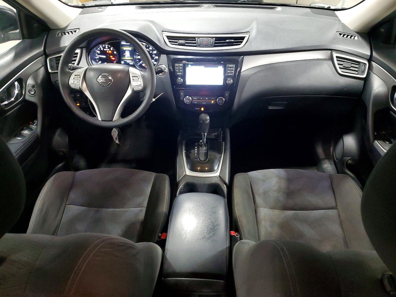 2016 NISSAN ROGUE SV photo 15