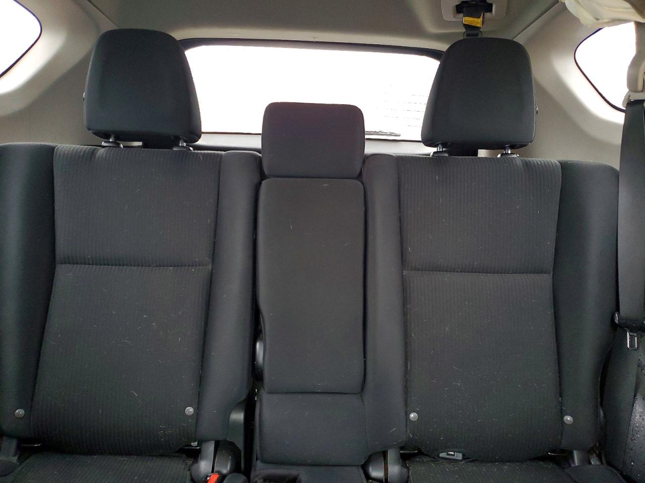 2018 TOYOTA RAV4 LE photo 28