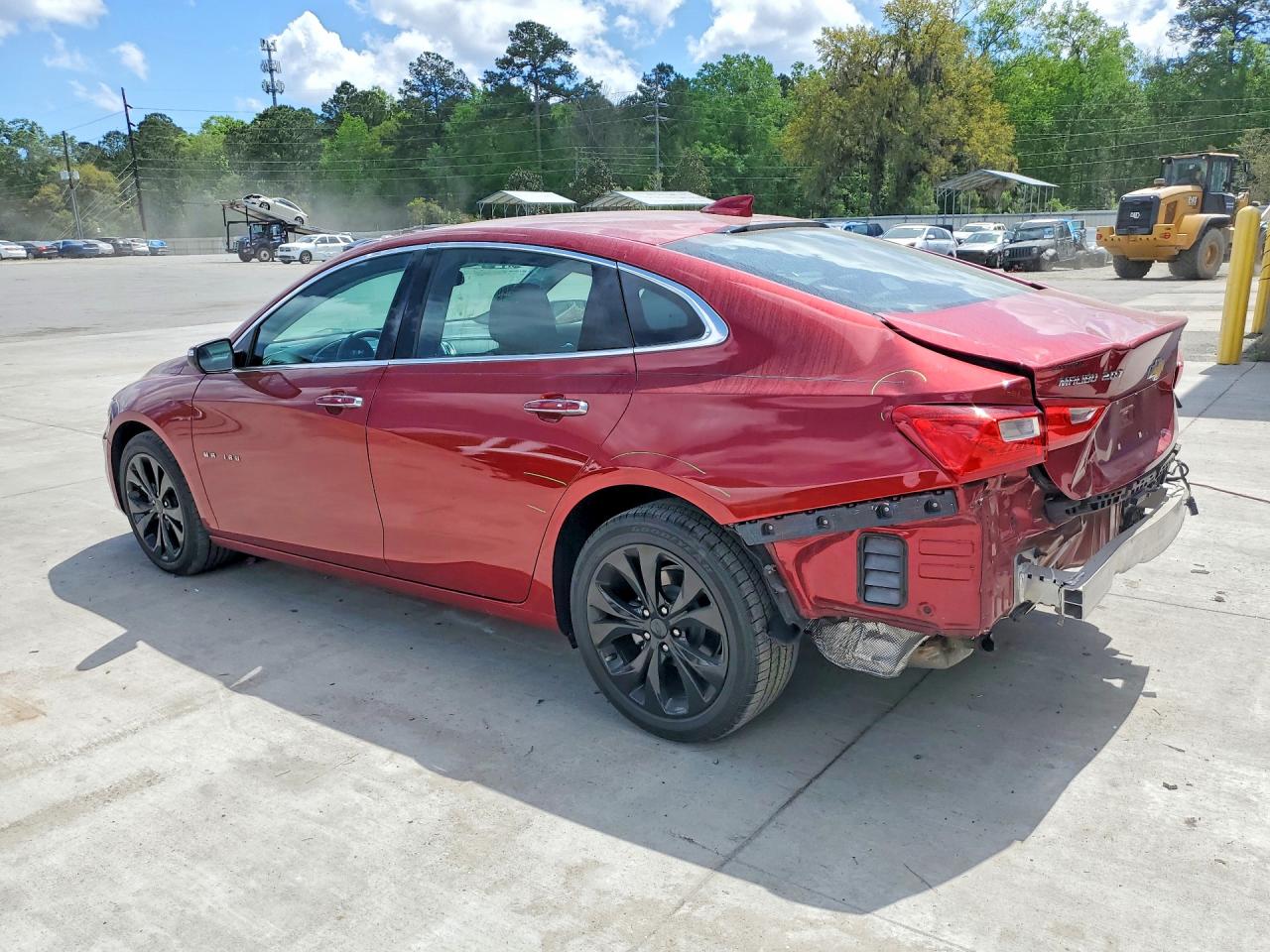2017 CHEVROLET MALIBU PREMIER photo 3