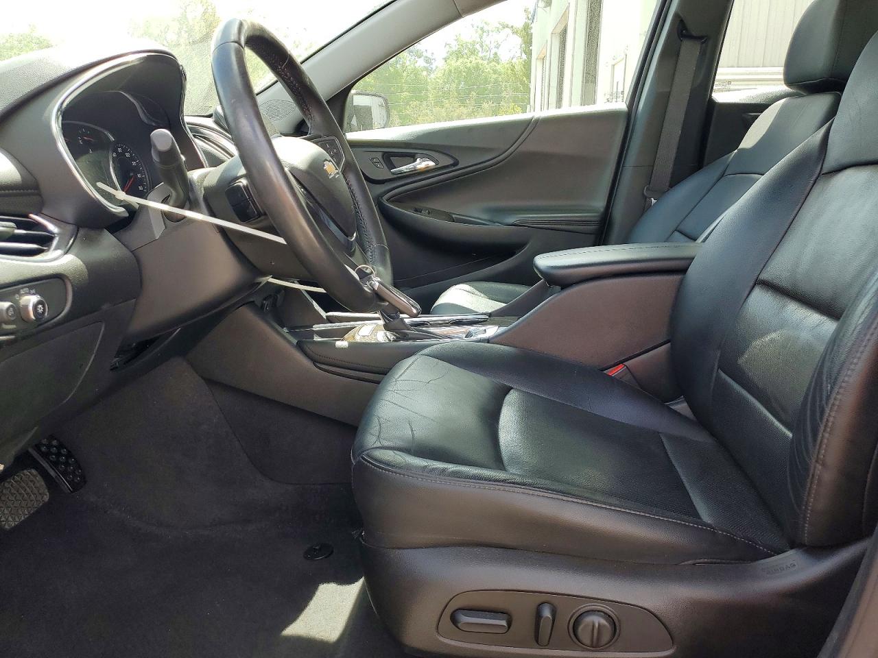 2017 CHEVROLET MALIBU PREMIER photo 13