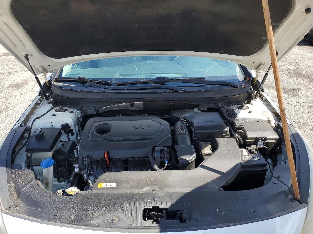 2016 HYUNDAI SONATA SE photo 11