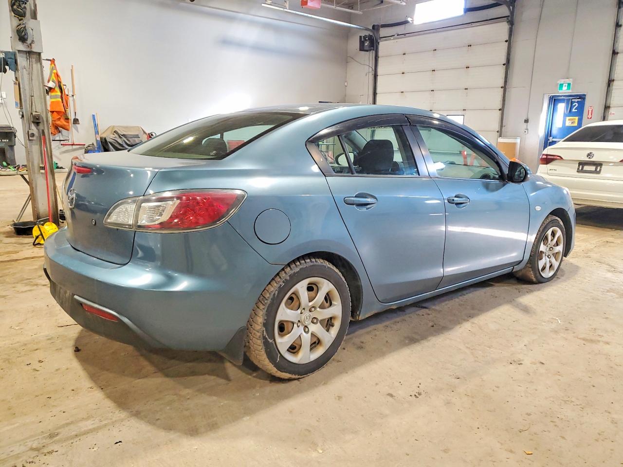 2010 MAZDA 3 I photo 7