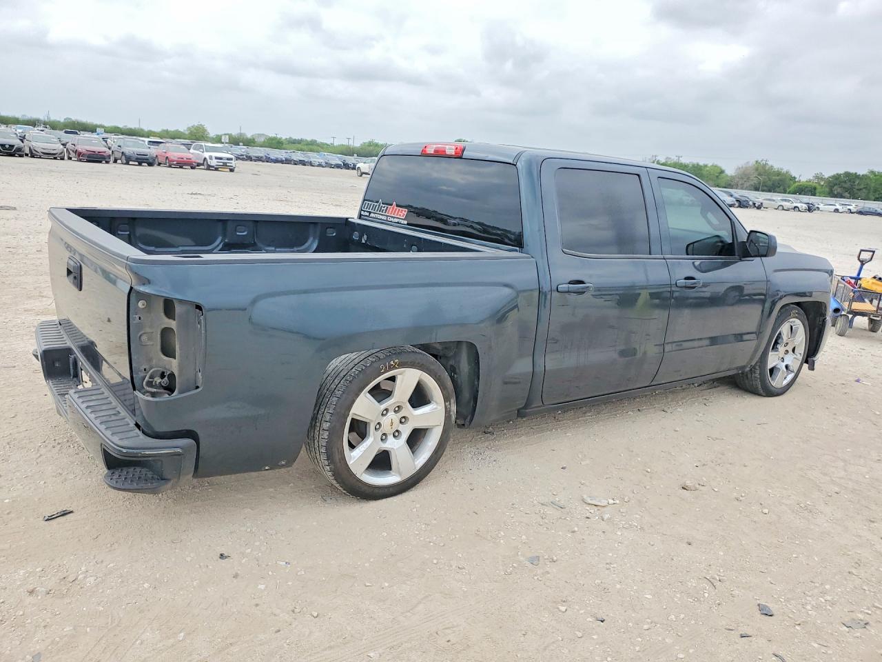 2018 CHEVROLET SILVERADO C1500 LT photo 5