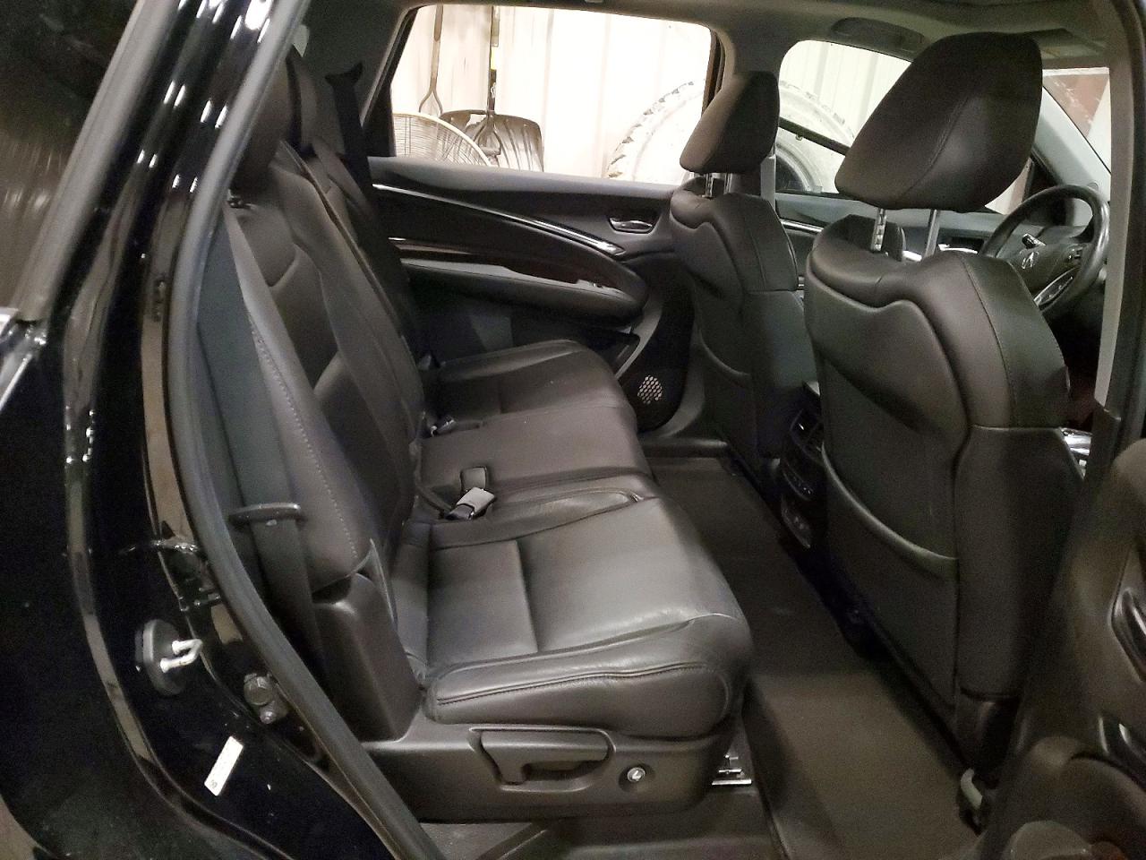 2017 ACURA MDX photo 19