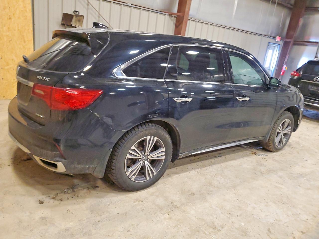 2017 ACURA MDX photo 5