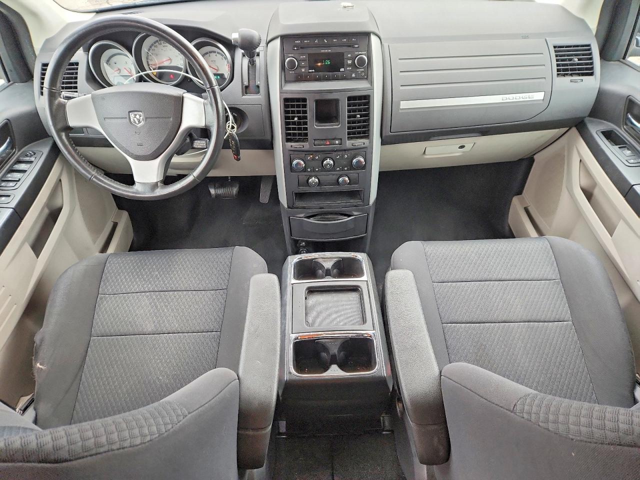 2010 DODGE GRAND CARAVAN HERO photo 8