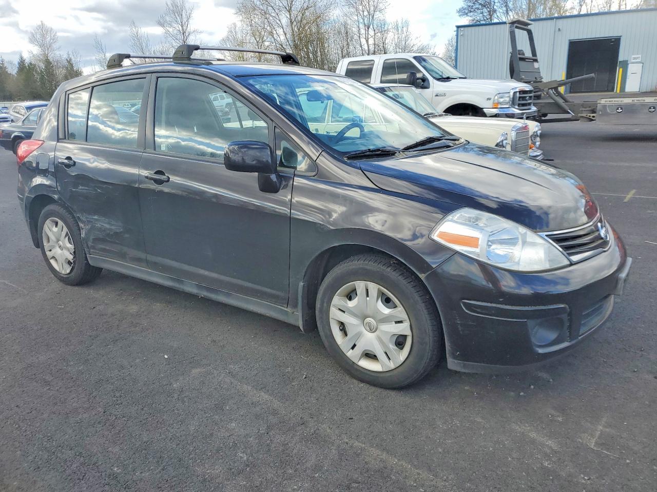 2011 NISSAN VERSA 1.8 S photo 4
