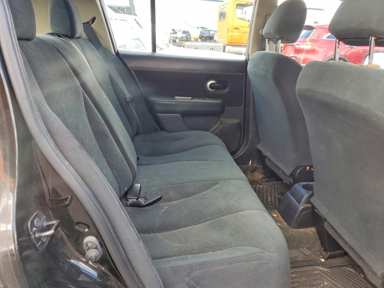 2011 NISSAN VERSA 1.8 S photo 10