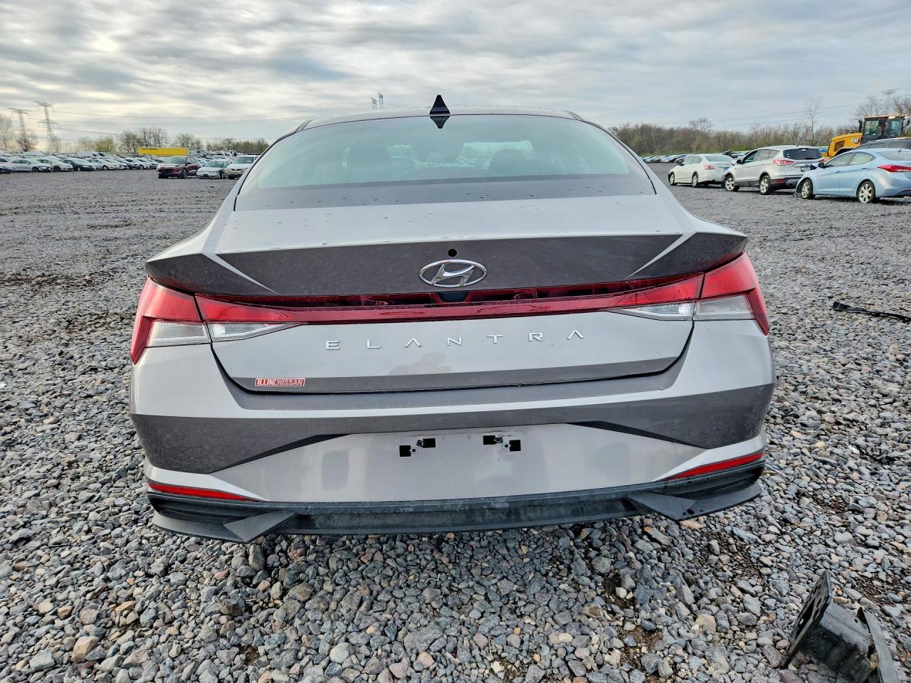2021 HYUNDAI ELANTRA SE photo 11