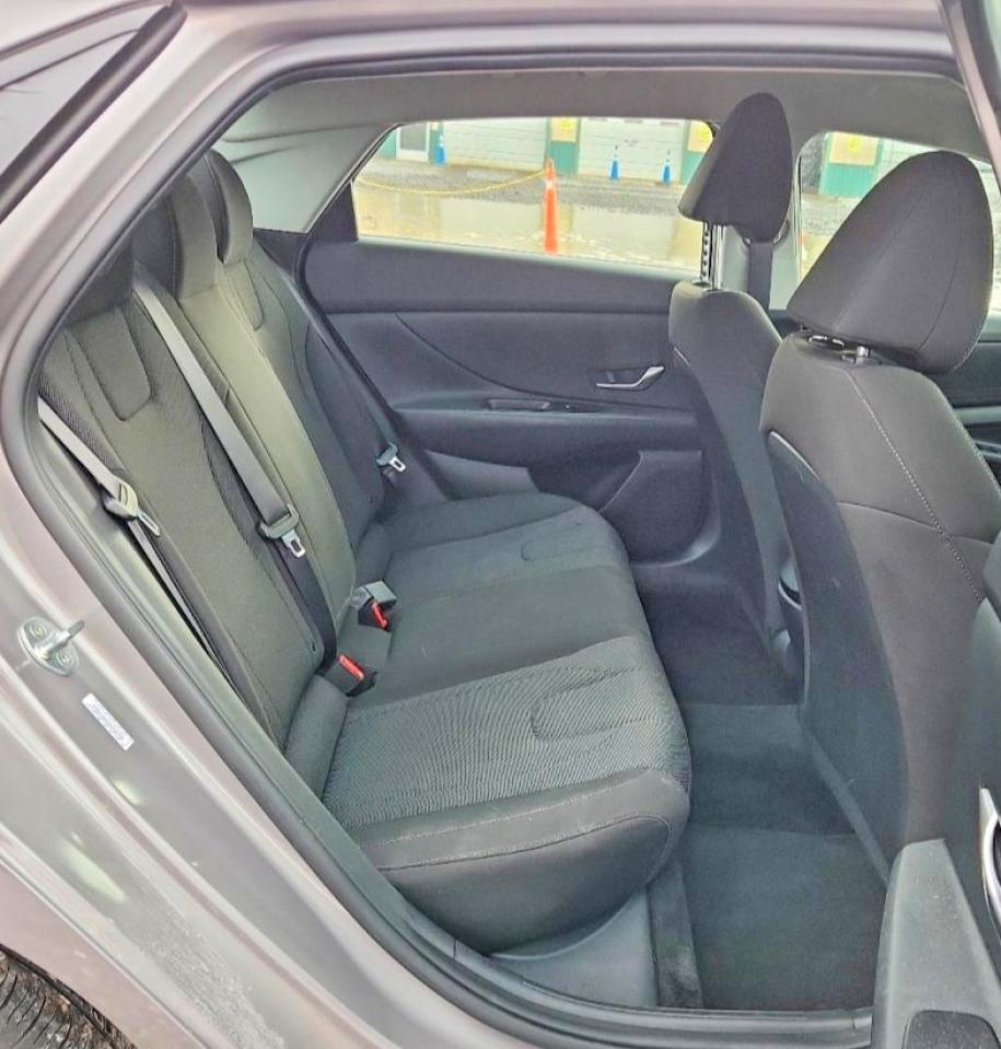 2021 HYUNDAI ELANTRA SE photo 19