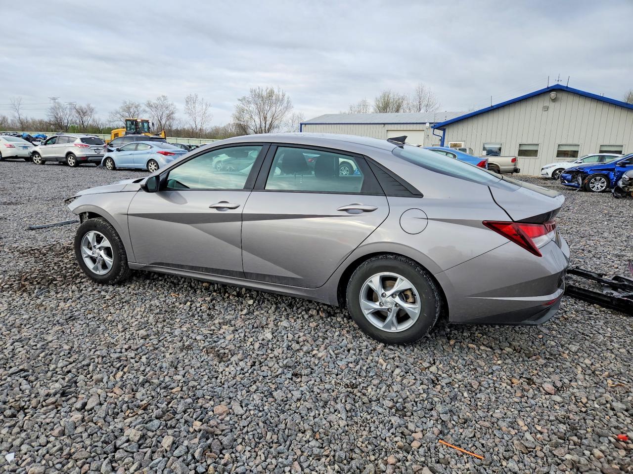 2021 HYUNDAI ELANTRA SE photo 3