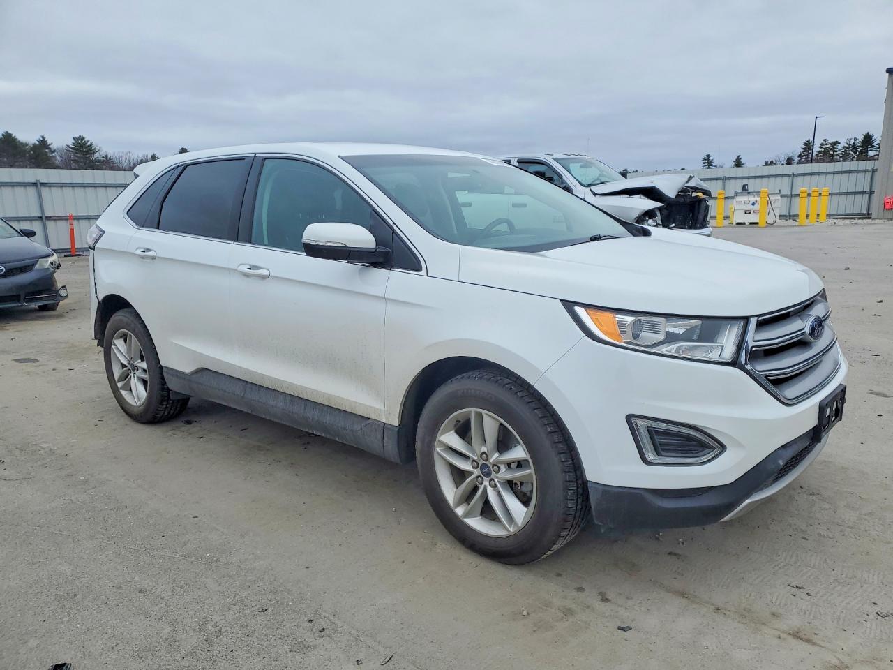 2017 FORD EDGE SEL photo 4
