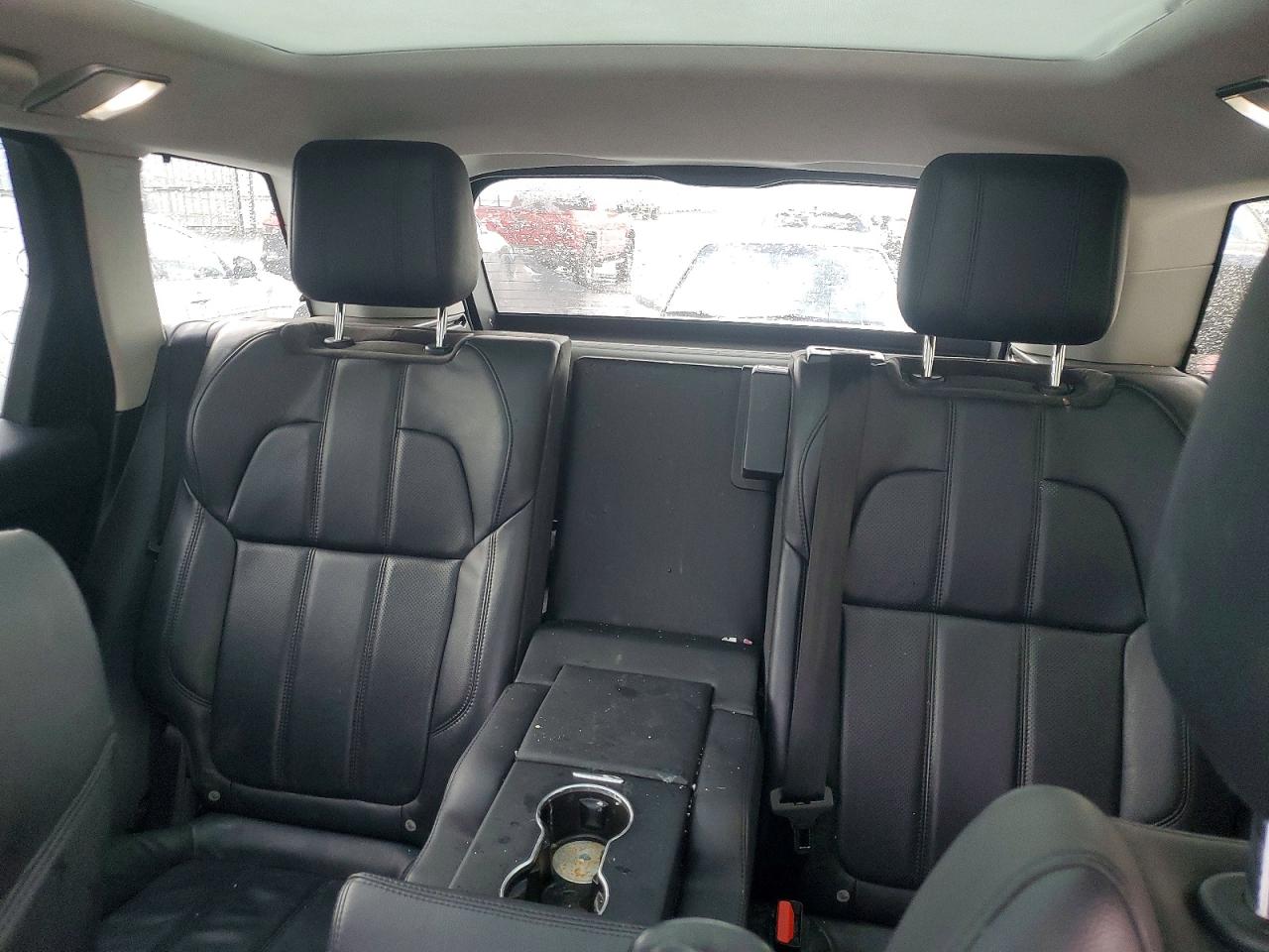 2017 LAND ROVER RANGE ROVER SPORT SE photo 10