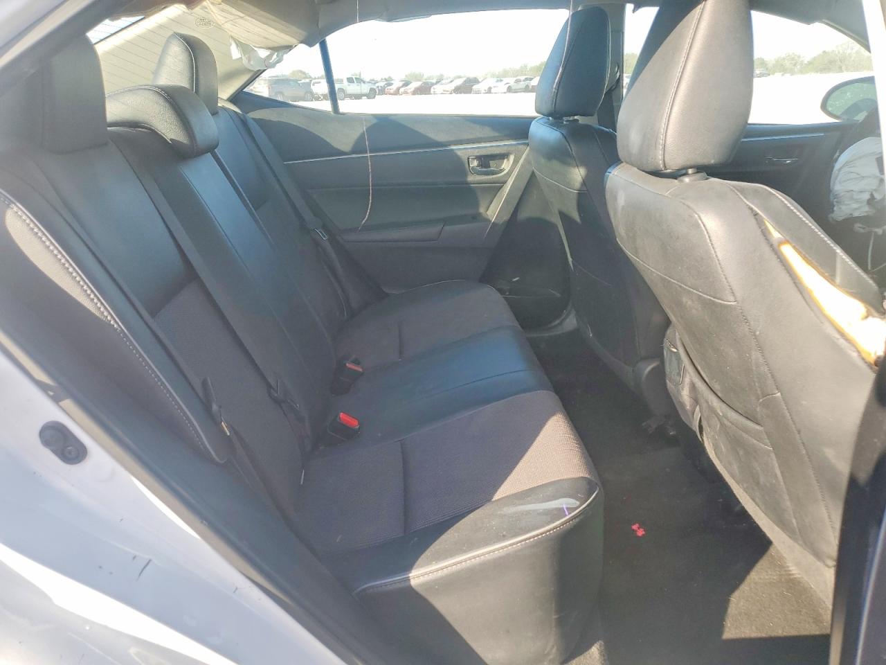 2014 TOYOTA COROLLA S PLUS photo 19
