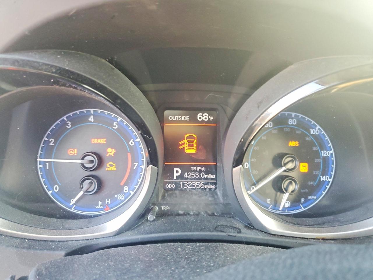 2014 TOYOTA COROLLA S PLUS photo 17