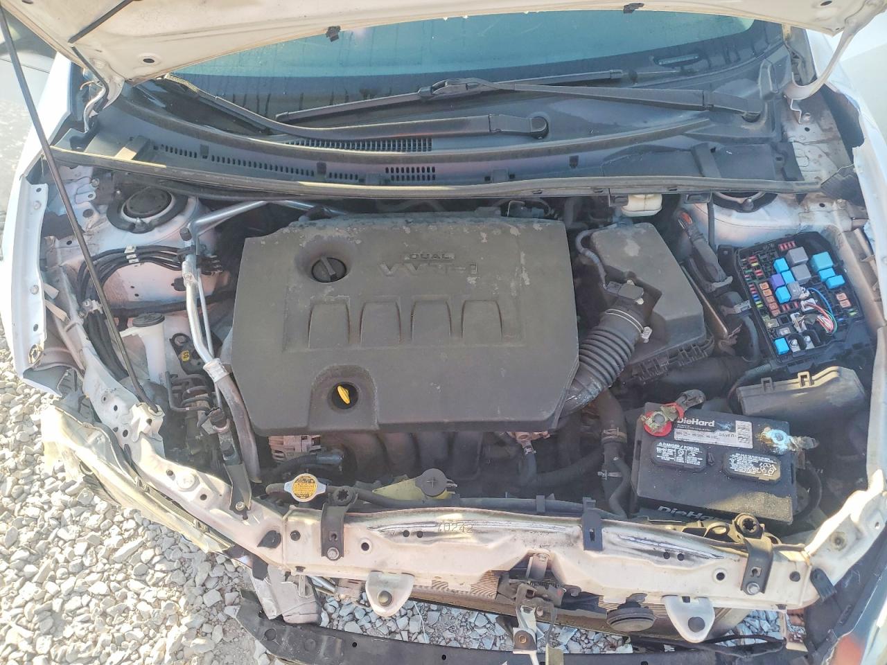 2014 TOYOTA COROLLA S PLUS photo 21