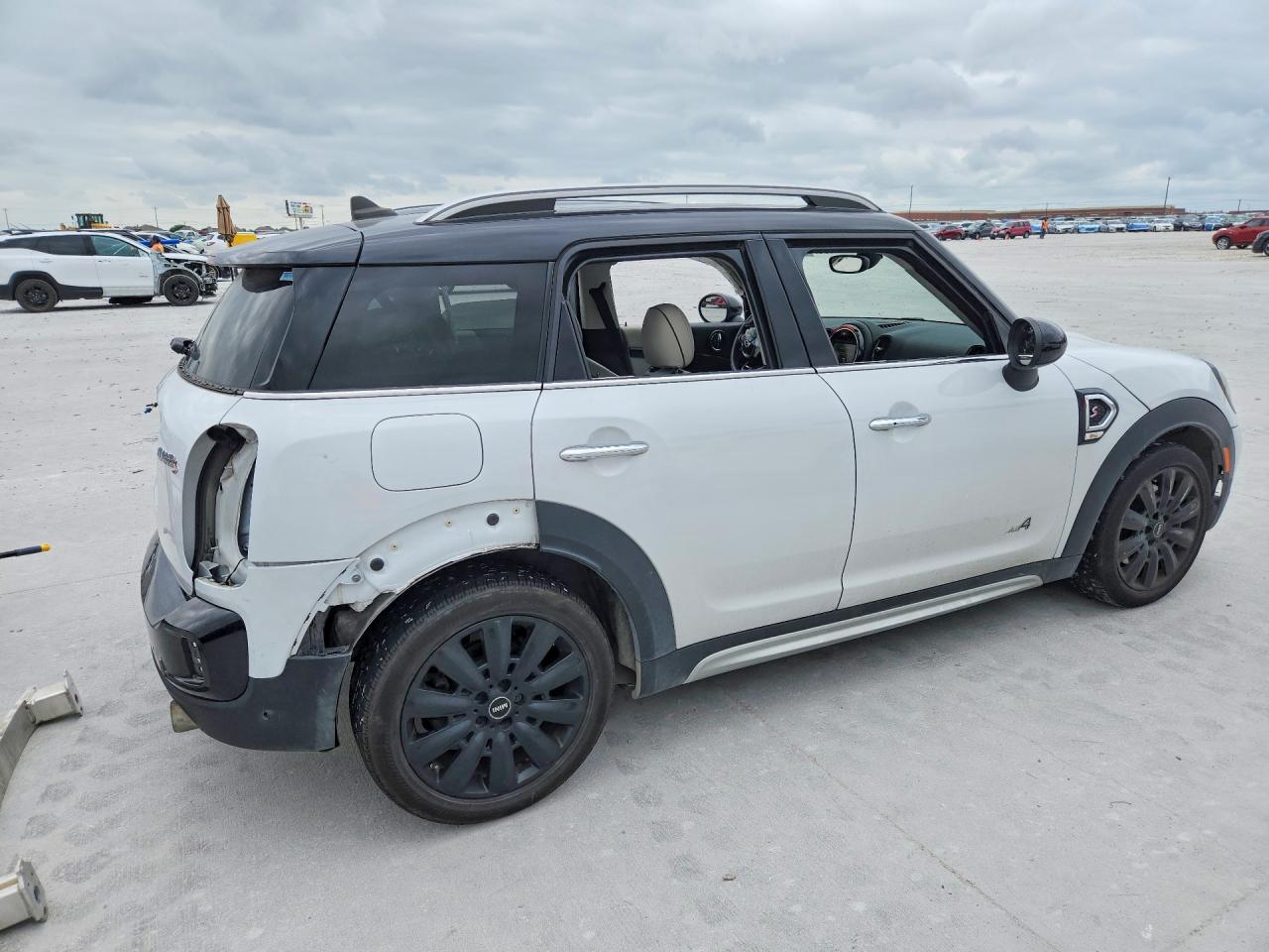 2017 MINI COOPER S COUNTRYMAN ALL4 photo 5