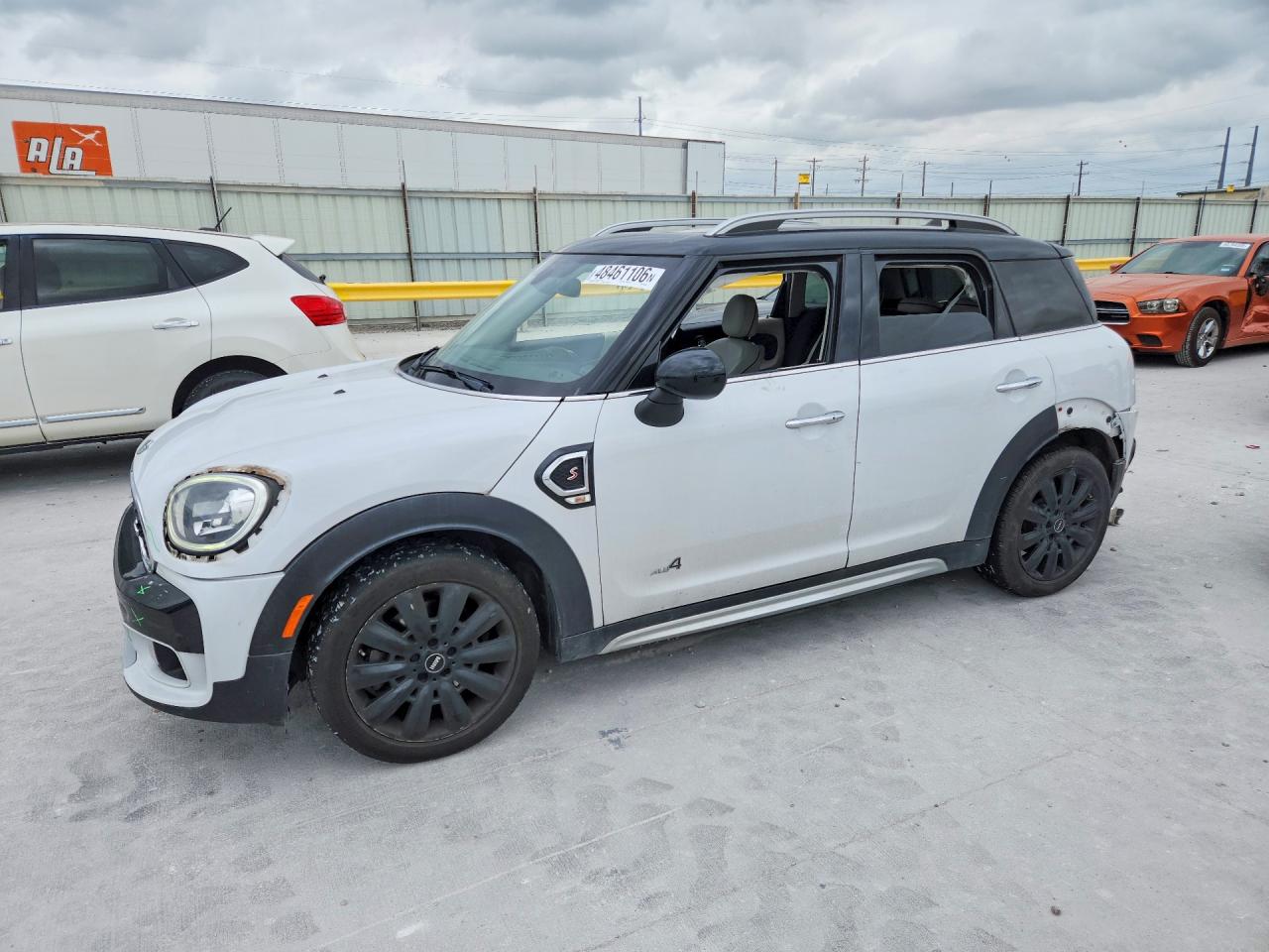 2017 MINI COOPER