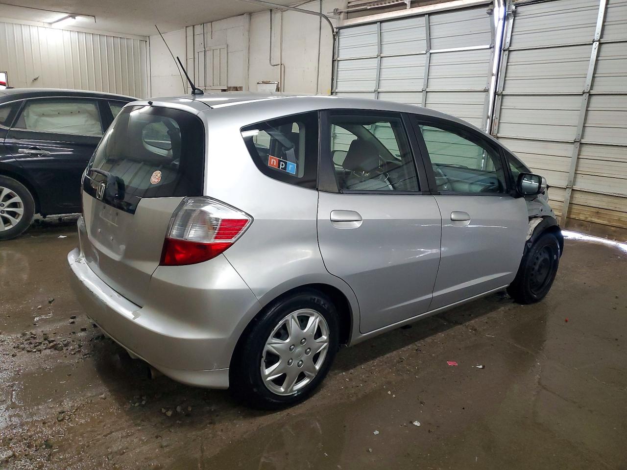 2013 HONDA FIT photo 5