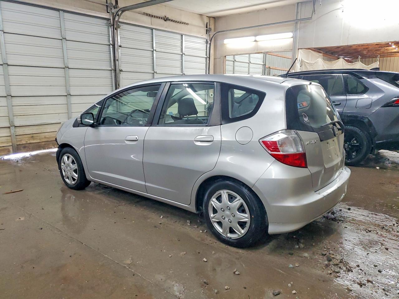 2013 HONDA FIT photo 3