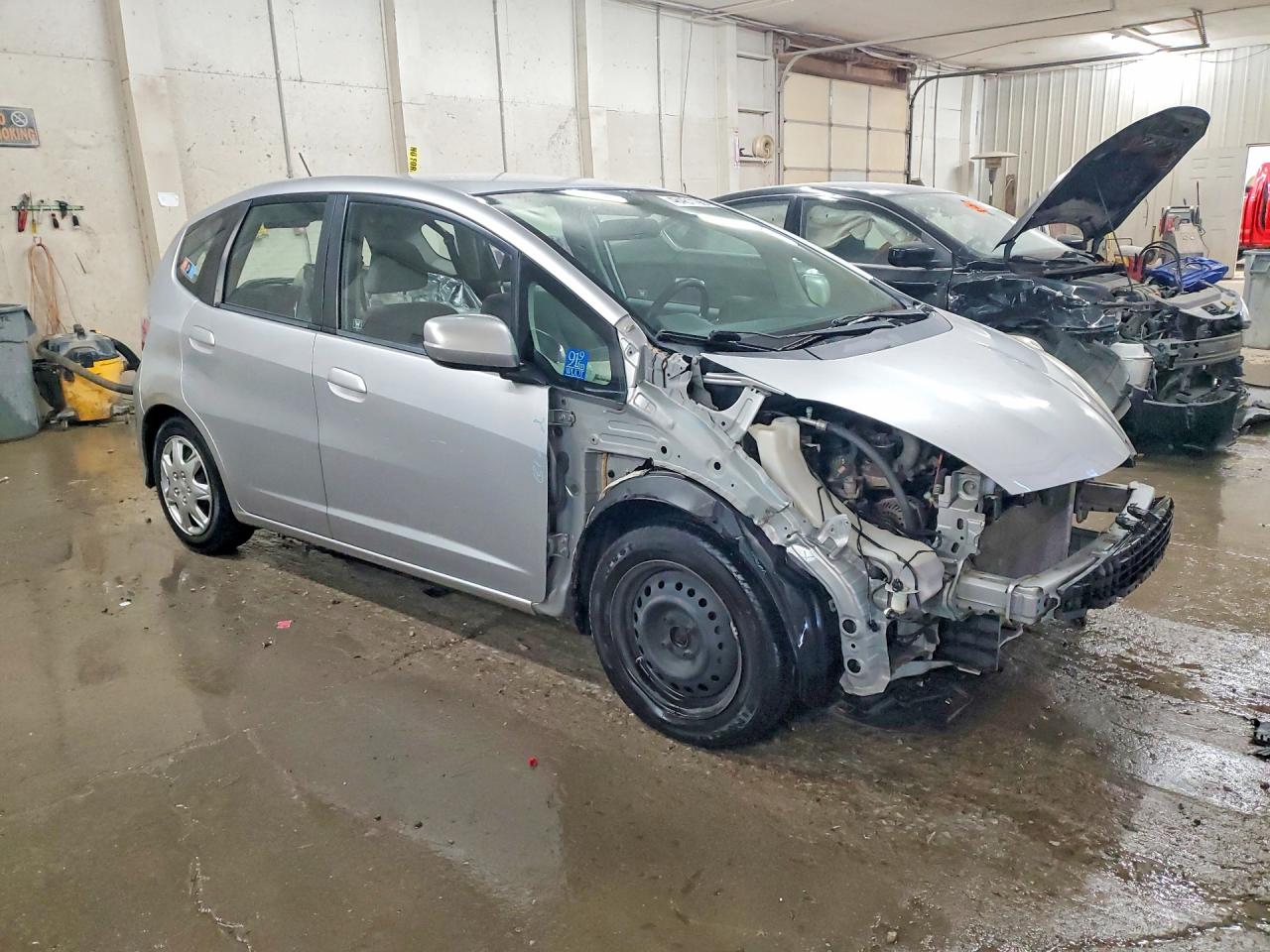 2013 HONDA FIT photo 7