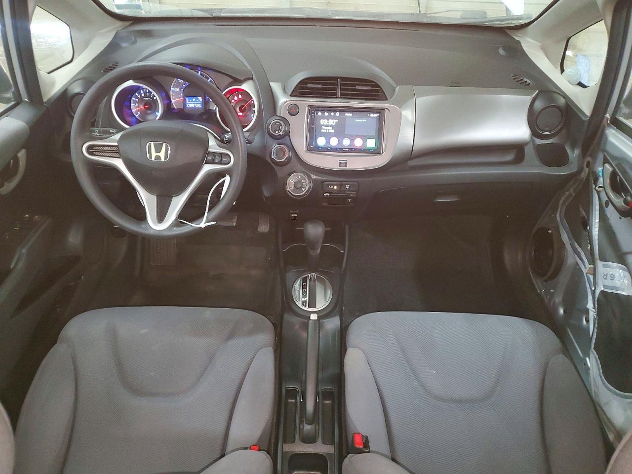 2013 HONDA FIT photo 15