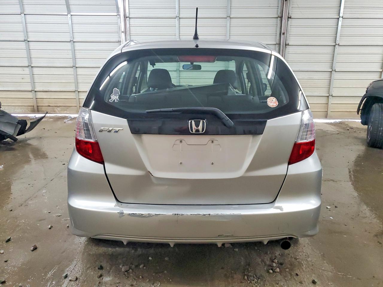 2013 HONDA FIT photo 11