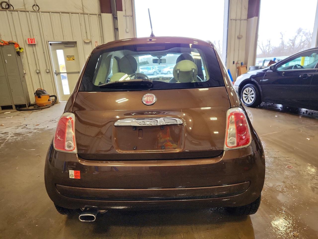 2012 FIAT 500 POP photo 11