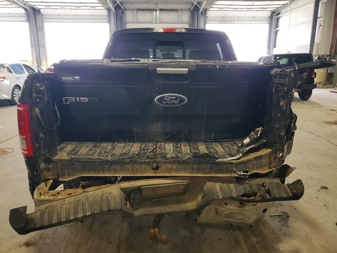 2015 FORD F150 SUPERCREW photo 16