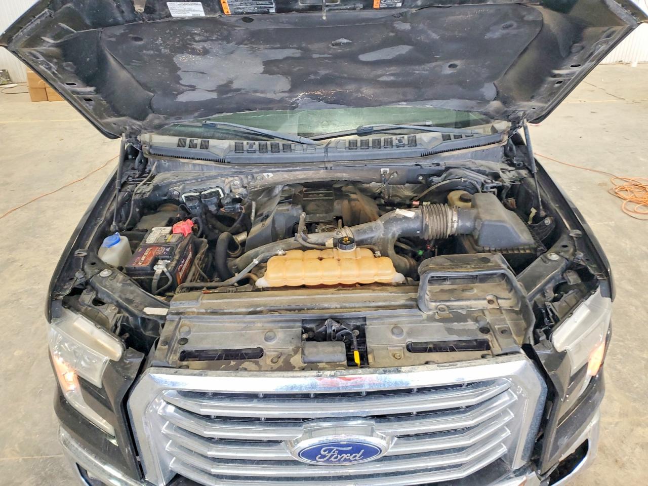 2015 FORD F150 SUPERCREW photo 31