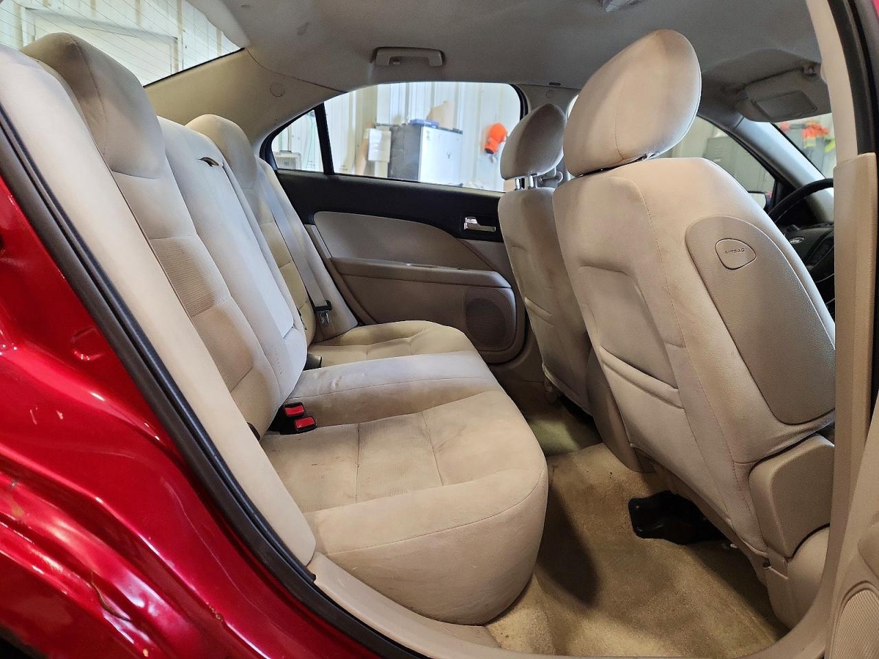 2007 FORD FUSION SE photo 19